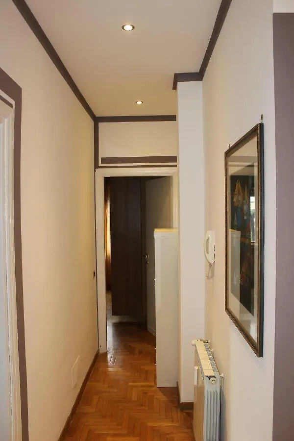 Daire Casa Luca Otel Roma